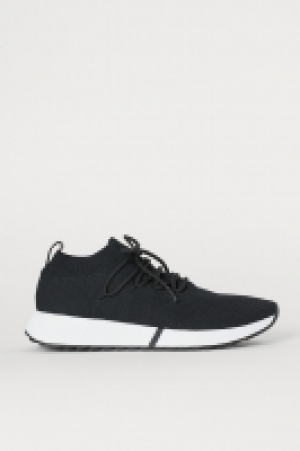 Deportivas en punto menguado 21.99 €