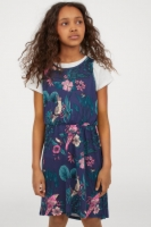 Vestido de punto sin mangas 3.99 €