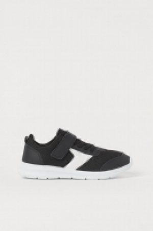 Zapatillas deportivas de malla 6.99 €