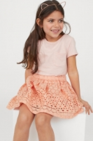 Falda con bordado inglés 9.99 €