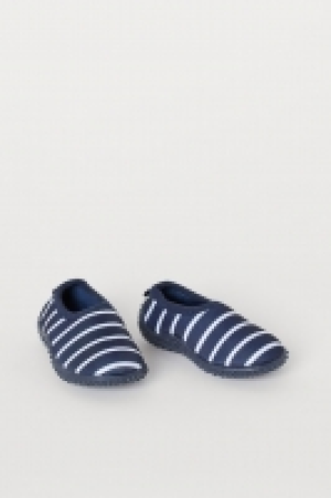 Escarpines de neopreno 4.99 €