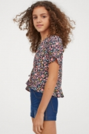Blusa con volantes 3.99 €