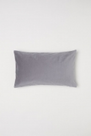 Funda de cojín en terciopelo 4.99 €