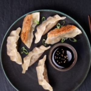 Gyozas de pollo y black fungus 2.99 €