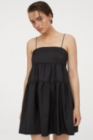 Vestido corto de tafetán 9.99 €
