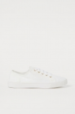 Zapatillas deportivas 5.99 €