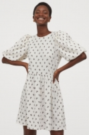 Vestido con manga puffy 17.99 €