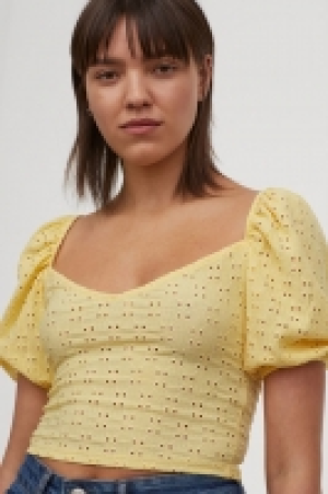 Top de punto con manga puffy 7.99 €