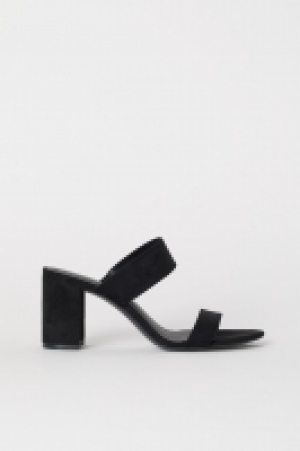 HM  Sandalias con tacón grueso