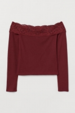 Top con hombro descubierto 6.99 €