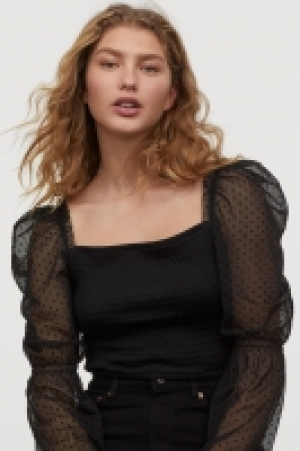 HM  Top con mangas de malla