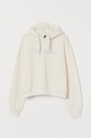 Sudadera corta con capucha 13.99 €