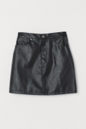 Falda en piel sintética 17.99 €