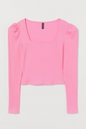 Top de canalé con mangas puffy 5.99 €