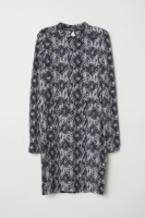 Vestido entallado de punto 13.99 €