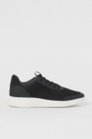 Zapatillas deportivas de malla 24.49 €