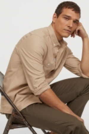 Camisa en mezcla de lino 41.99 €