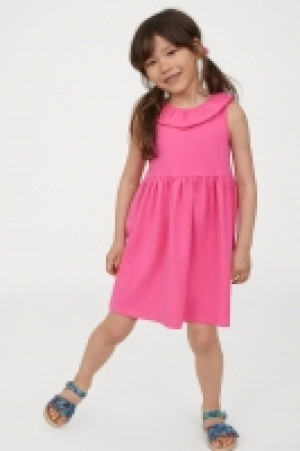 Vestido de punto con volantes 3.99 €