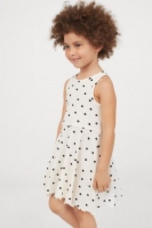 Vestido en punto de canalé 3.99 €