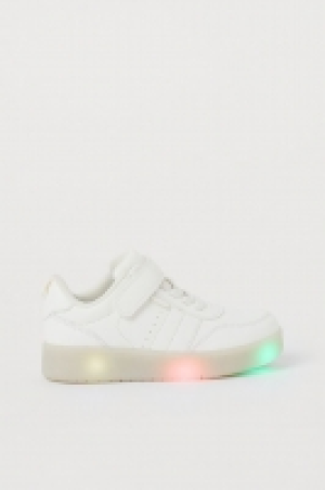 Deportivas con luces 12.99 €