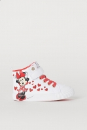 HM  Deportivas altas con estampado