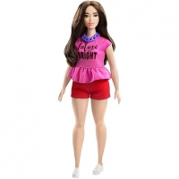 Toysrus  Barbie- Muñeca Fashionista Pantalón Corto Rojo Camiseta Rosa