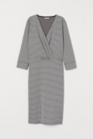 Vestido de punto 15.99 €