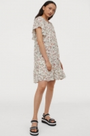 Vestido con escote fruncido 17.99 €