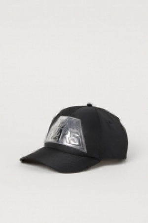 Gorra con aplicación 4.99 €