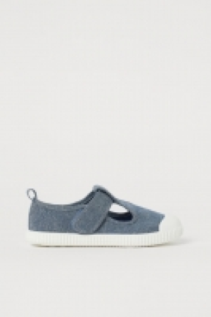 Sandalias deportivas de lona 7.99 €