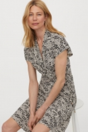 Vestido cruzado 6.99 €