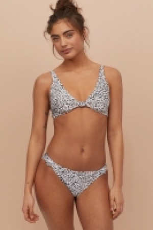 Braga de bikini 2.99 €