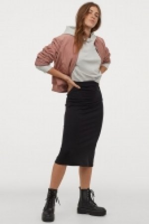 Falda midi 6.99 €