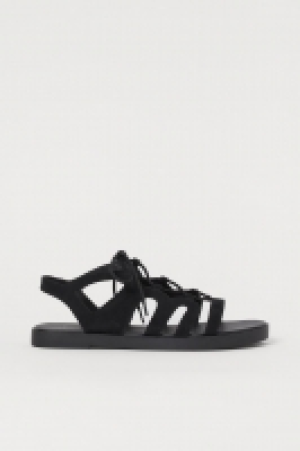 HM  Laced sandals