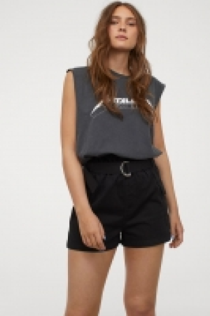 Pantalón corto utility 11.99 €