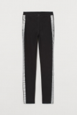 Slim High Jeans 10.99 €