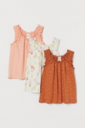 Pack 3 camisetas sin mangas 3.99 €