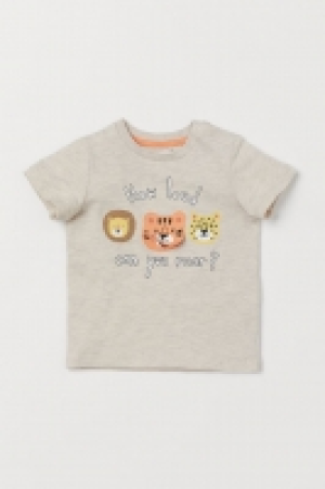 Camiseta con aplicación 2.99 €