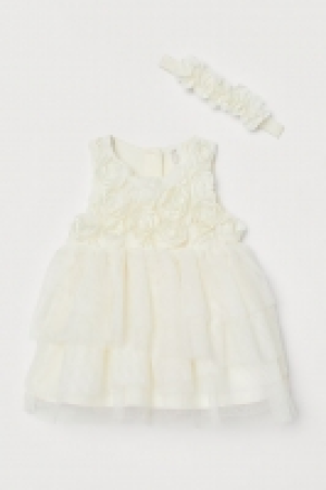 Vestido y cinta para el pelo 15.99 €