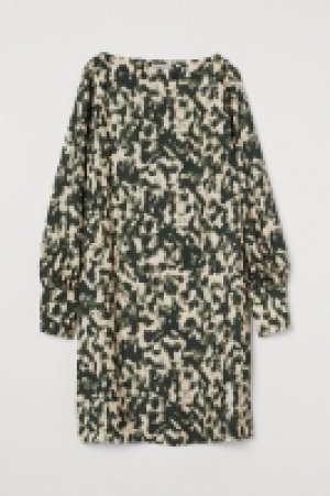 Vestido de satén 9.99 €