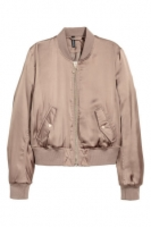 Cazadora bomber acolchada 24.99 €