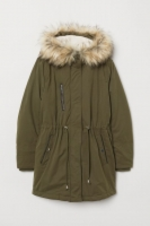 Parka acolchada con capucha 48.99 €