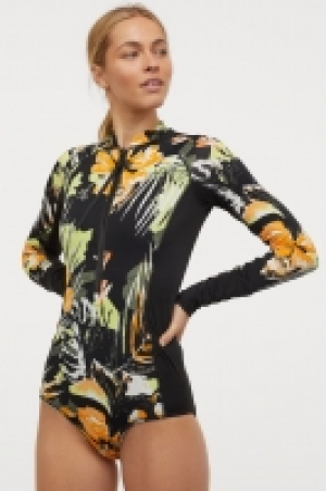 HM  Traje de baño de manga larga