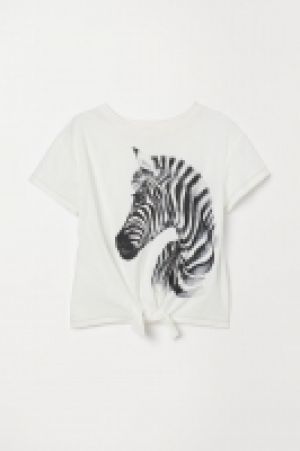Camiseta con detalle anudado 6.99 €