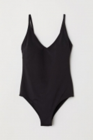 Traje de baño con escote en V 8.99 €