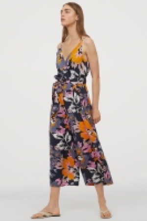 Mono cropped 17.99 €