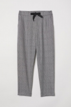 Pantalón pitillo 10.00 €