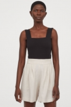 Pantalón corto High Waist 6.99 €