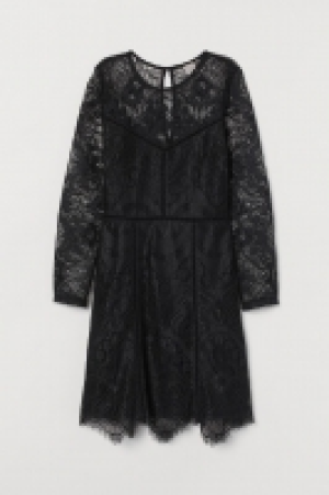 Vestido corto de encaje 29.99 €