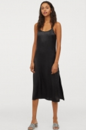 Vestido lencero de satén 13.99 €